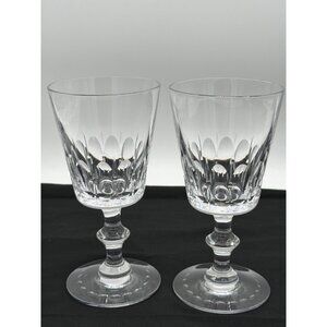 Elegant Crystal Wine Glasses With Etched Design - Set Of 2 - Vintage Style Sturd